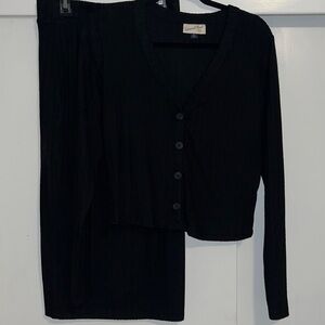 Universal thread  Black Skirt Set